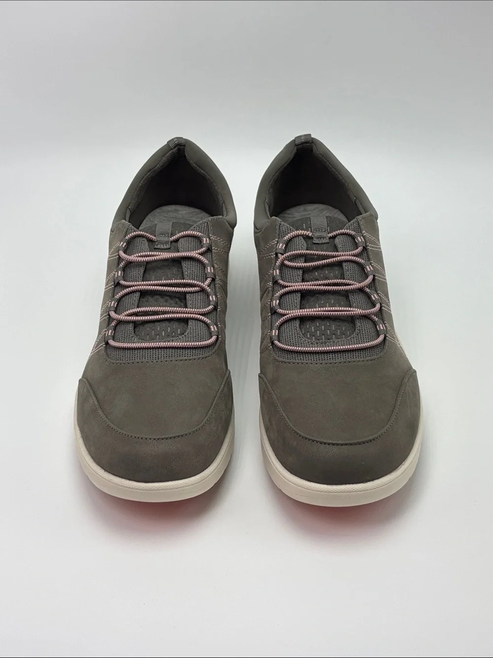 Cloudsteppers by‎ Clarks Adella Holly Stone Slip On Sneakers - size 12W Like NEW